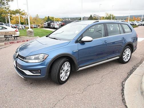 2019 Volkswagen Golf Alltrack TSI S
