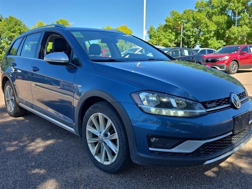 2019 Volkswagen Golf Alltrack TSI S
