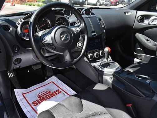 2016 Nissan 370Z Base