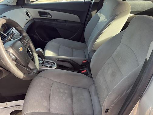 2015 Chevrolet Cruze 1LT