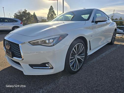 2019 INFINITI Q60 3.0T LUXE