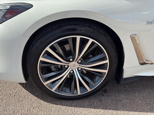 2019 INFINITI Q60 3.0T LUXE