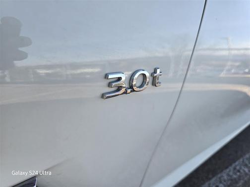 2019 INFINITI Q60 3.0T LUXE