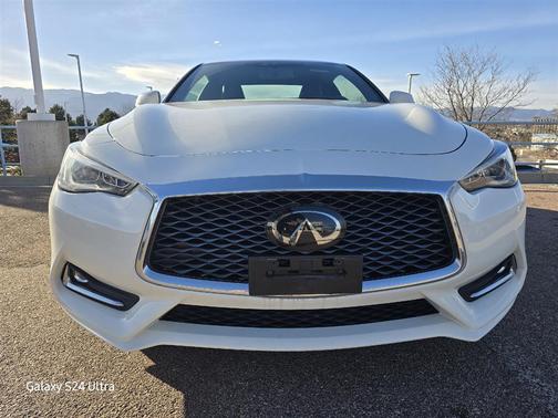 2019 INFINITI Q60 3.0T LUXE