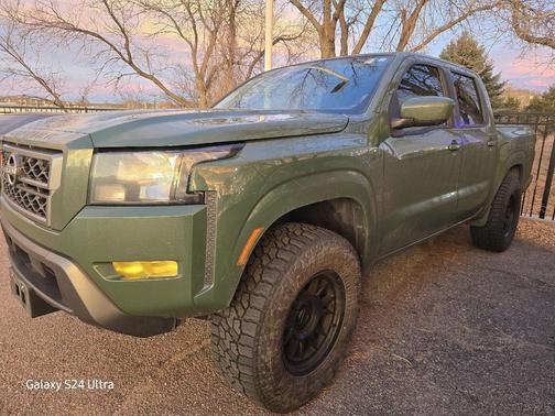 2022 Nissan Frontier SV