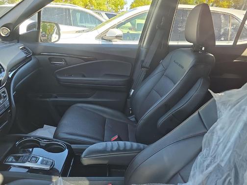2023 Honda Ridgeline Black