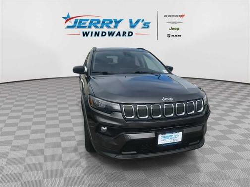 2022 Jeep Compass Latitude FWD