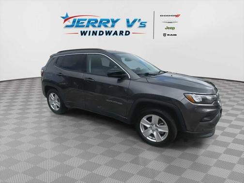 2022 Jeep Compass Latitude FWD