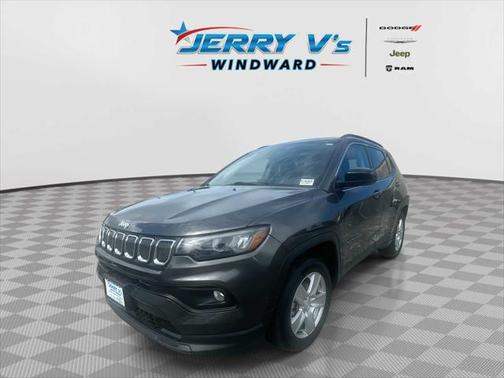 2022 Jeep Compass Latitude FWD