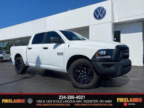 2024 RAM 1500 Classic Warlock Crew Cab 4x2 5'7' Box