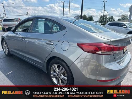 2018 Hyundai ELANTRA SEL
