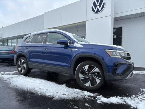 2024 Volkswagen Taos 1.5T SE