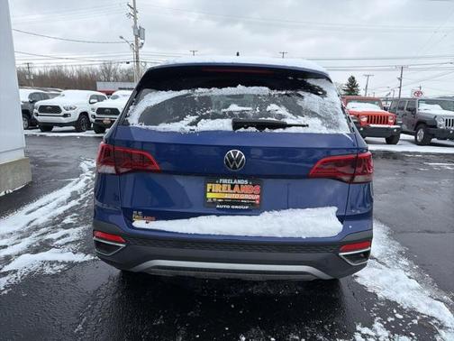 2024 Volkswagen Taos 1.5T SE