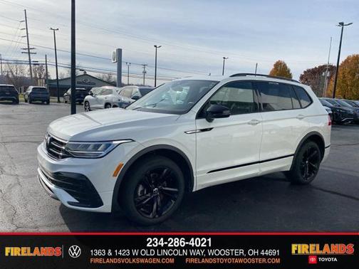 2023 Volkswagen Tiguan 2.0T SE R-Line Black 4MOTION