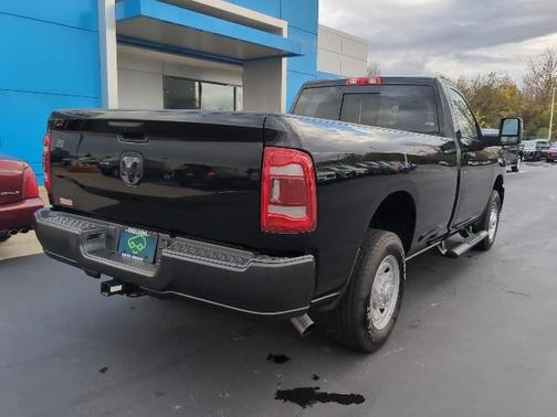 2024 RAM 2500 Tradesman Regular Cab 4x2 8' Box