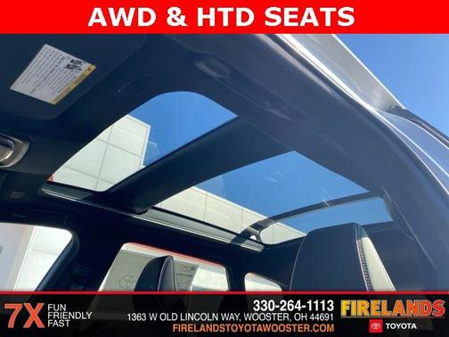 2025 Toyota Crown Signia Limited