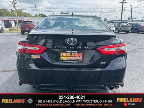 2018 Toyota Camry SE