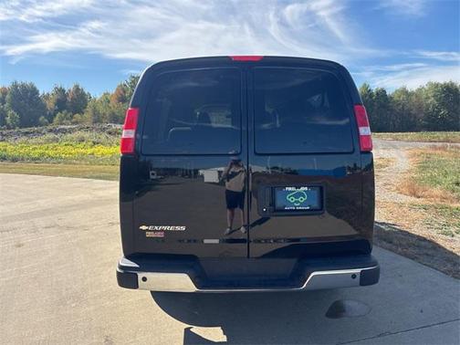 2024 Chevrolet Express 3500 RWD 3500 Extended Wheelbase LT