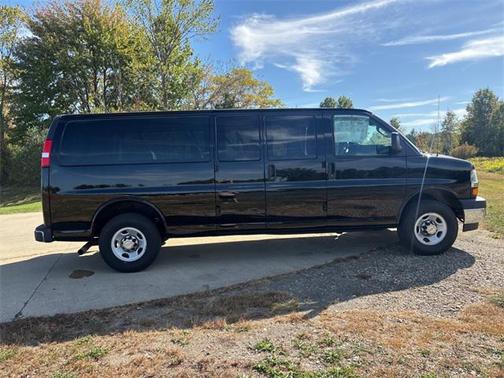 2024 Chevrolet Express 3500 RWD 3500 Extended Wheelbase LT