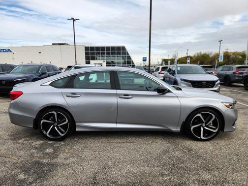 2022 Honda Accord Sport SE