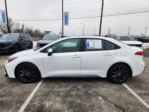 2023 Toyota Corolla SE