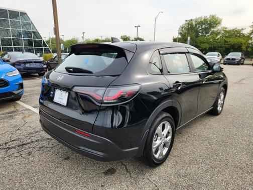 2025 Honda HR-V LX