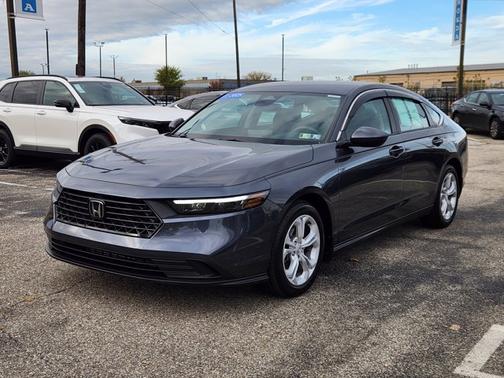 2025 Honda Accord LX