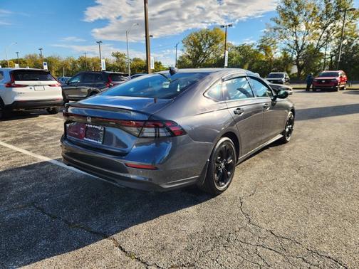 2025 Honda Accord SE