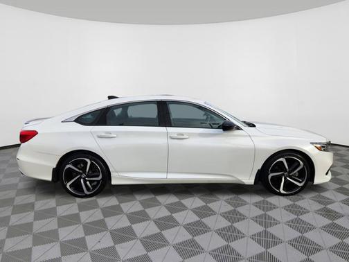 2022 Honda Accord Sport SE