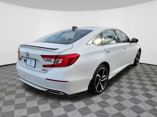 2022 Honda Accord Sport SE