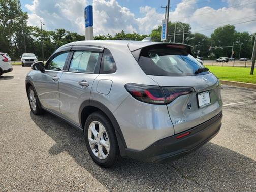 2025 Honda HR-V LX