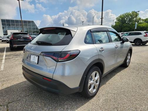2025 Honda HR-V LX