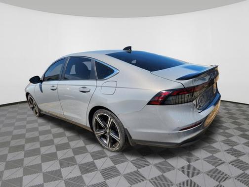Nh 912P/Urban G 2023 Honda Accord Hybrid Sport