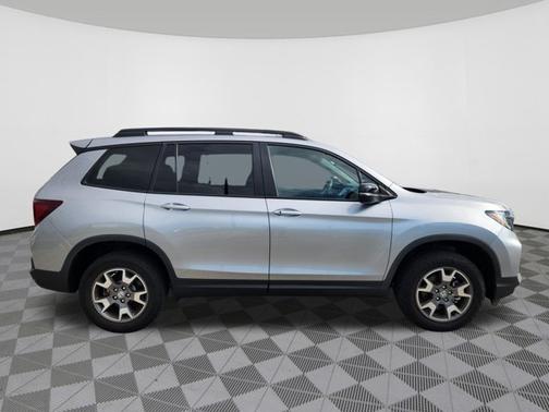 Lunar Silver 2023 Honda Passport TrailSport