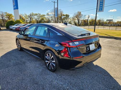 2024 Honda Civic EX-L