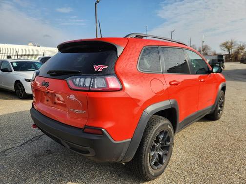 2021 Jeep Cherokee Trailhawk