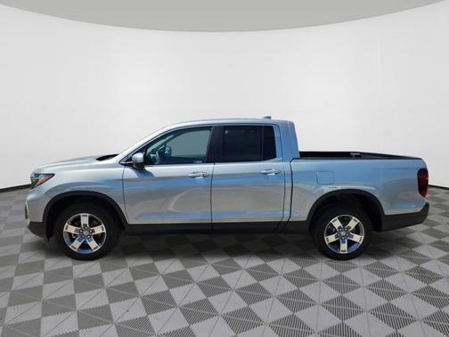 Solar Silver Metallic 2026 Honda Ridgeline RTL