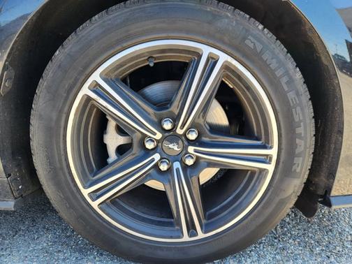 2024 Ford Mustang I4CV