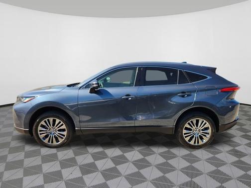 2022 Toyota Venza