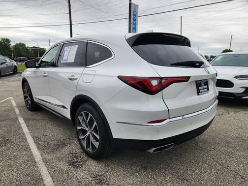 2023 Acura MDX w/Technology Package