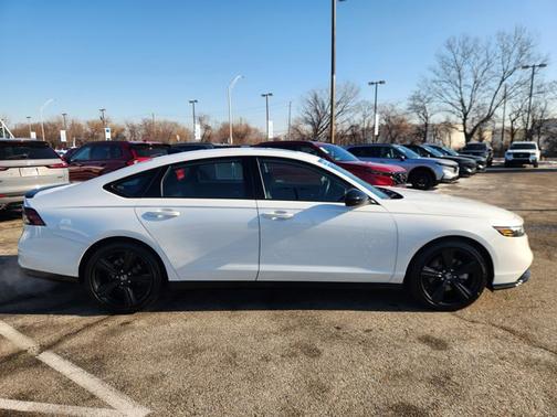 2025 Honda Accord Hybrid Sport-L