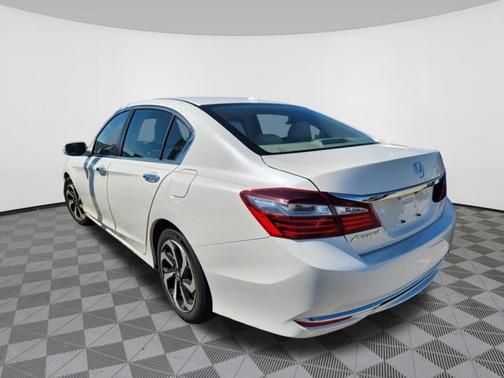 White 2016 Honda Accord EX
