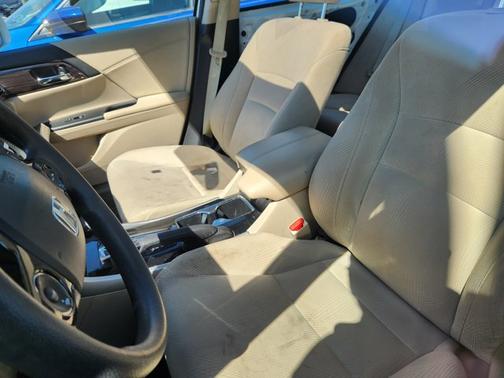 White 2016 Honda Accord EX