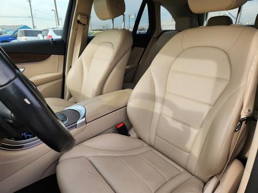 2020 Mercedes-Benz GLC 300 Base 4MATIC