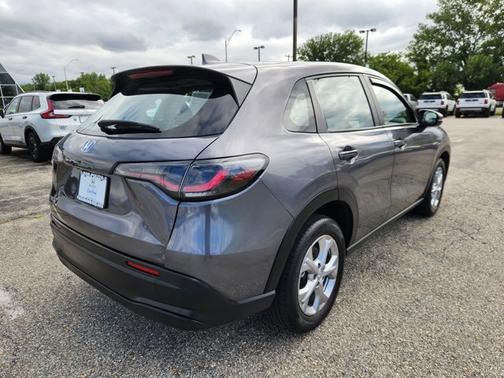 Gray 2025 Honda HR-V LX