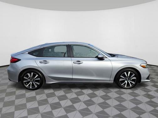 2023 Honda Civic EX-L