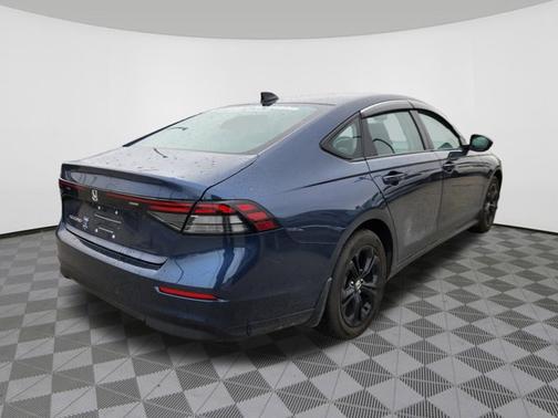 Bu 2025 Honda Accord SE