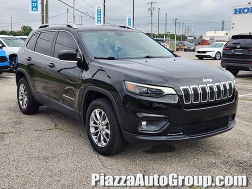 Diamond Black Crystal Pearlcoat 2019 Jeep Cherokee Latitude Plus