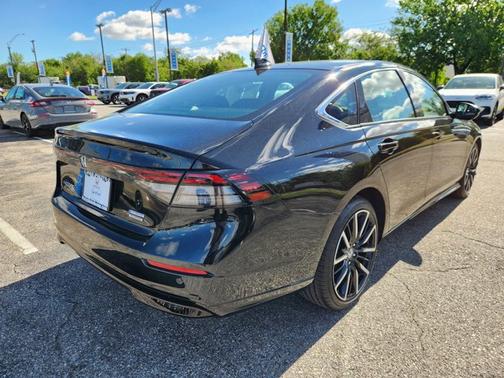 2024 Honda Accord Hybrid Touring