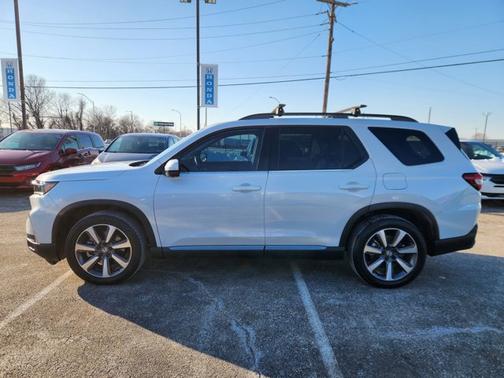 2023 Honda Pilot Elite